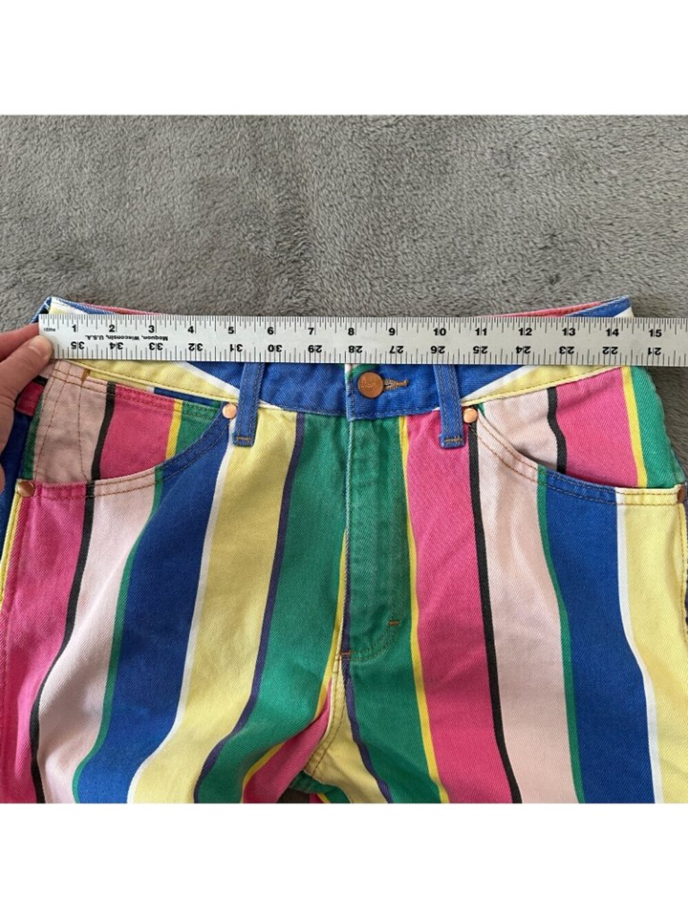 Wrangler Wanderer High Rise Flare Bell Bottom Rainbow Pop Jeans Women's 28 - Picture 6 of 9